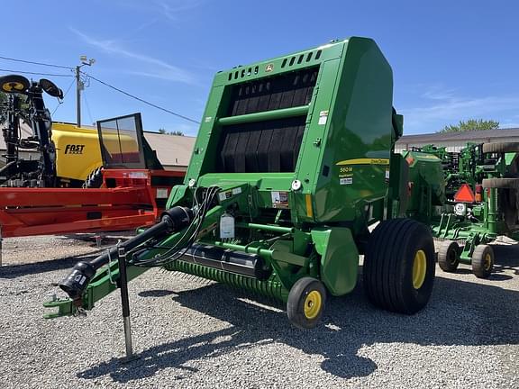 Image of John Deere 560M equipment image 1