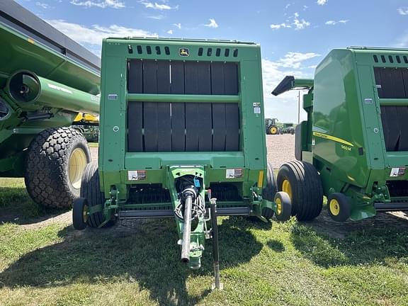 Image of John Deere 560M equipment image 1