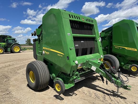 Image of John Deere 560M equipment image 4