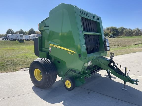 Image of John Deere 560M equipment image 2