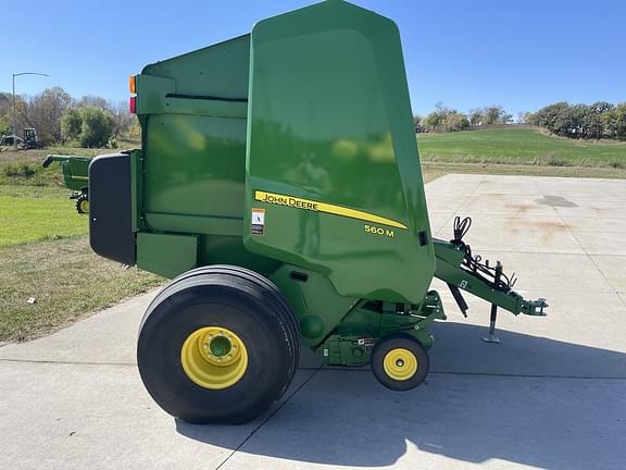 Image of John Deere 560M equipment image 1