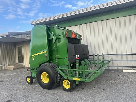 Image of John Deere 560M Silage equipment image 2