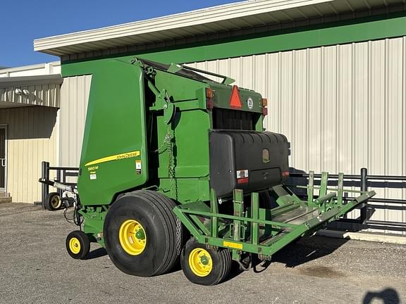 Image of John Deere 560M Silage equipment image 2