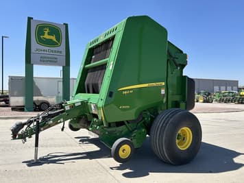 Main image John Deere 560M