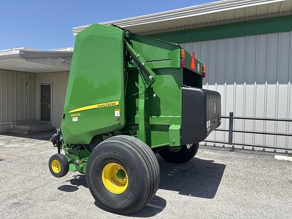 Image of John Deere 560M equipment image 1