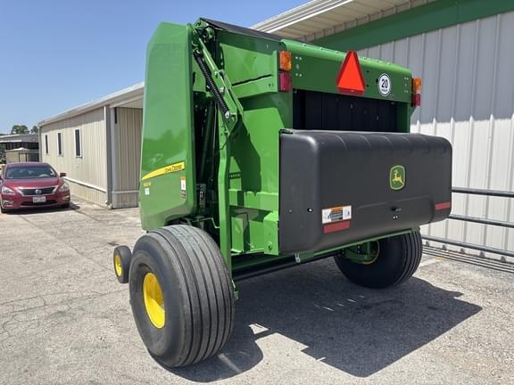 Image of John Deere 560M equipment image 2
