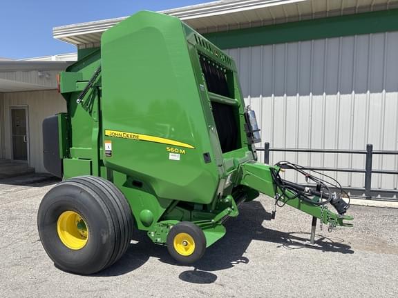 Image of John Deere 560M equipment image 4