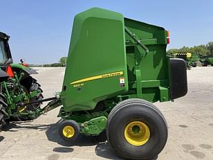 Main image John Deere 560M 13