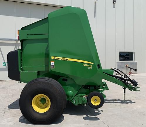 Image of John Deere 560M equipment image 1
