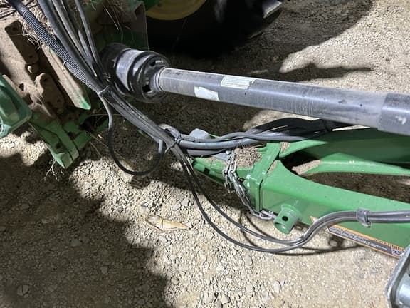 Image of John Deere 560M equipment image 2