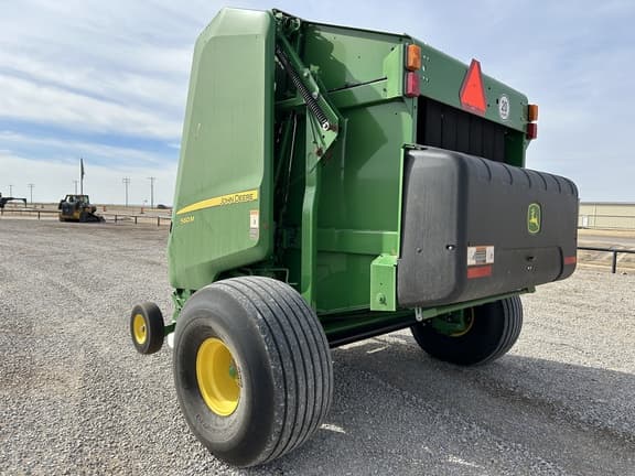 Image of John Deere 560M equipment image 2