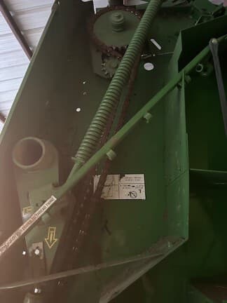 Image of John Deere 560M equipment image 3