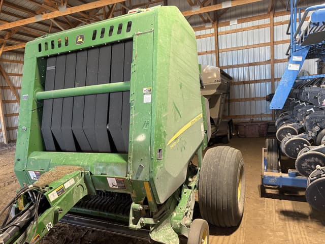 Image of John Deere 560M equipment image 1