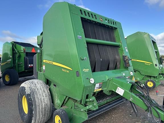 Image of John Deere 560M equipment image 3