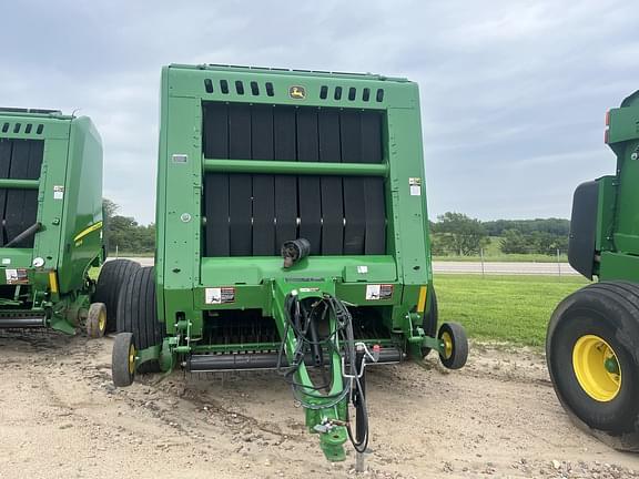 Image of John Deere 560M equipment image 1