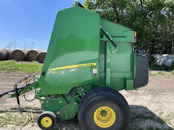 Image of John Deere 560M equipment image 1