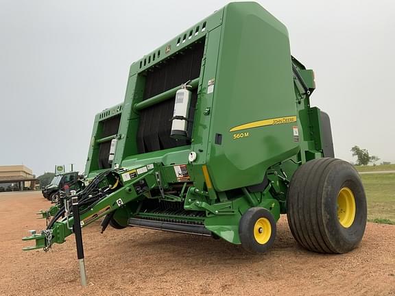 Image of John Deere 560M equipment image 1