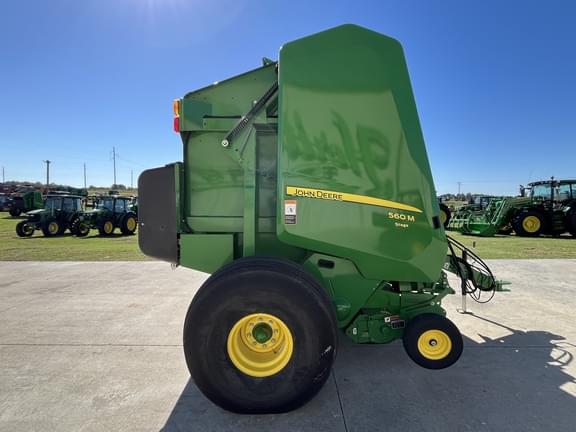 Image of John Deere 560M Silage equipment image 2