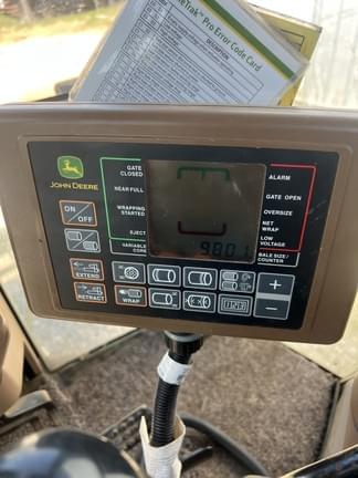 Image of John Deere 560M Silage equipment image 2