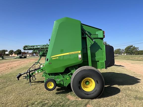 Image of John Deere 560M equipment image 3