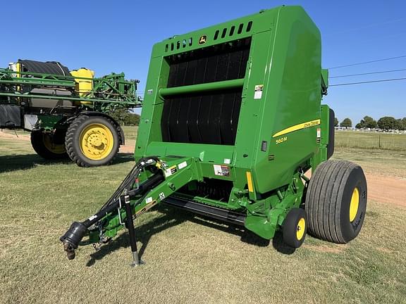 Image of John Deere 560M equipment image 2