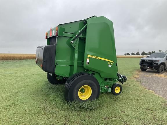 Image of John Deere 560M equipment image 3