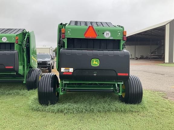 Image of John Deere 560M equipment image 4