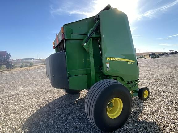 Image of John Deere 560M equipment image 3