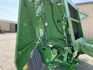 Main image John Deere 560M 12