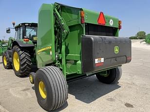 Main image John Deere 560M 7