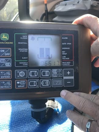 Image of John Deere 560M equipment image 1