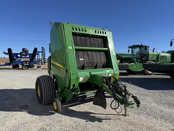 Image of John Deere 560M equipment image 4