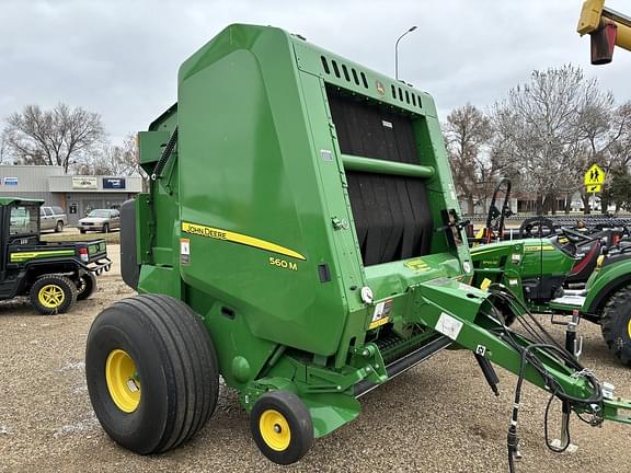Image of John Deere 560M equipment image 2