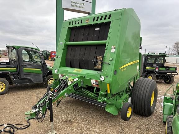 Image of John Deere 560M equipment image 1