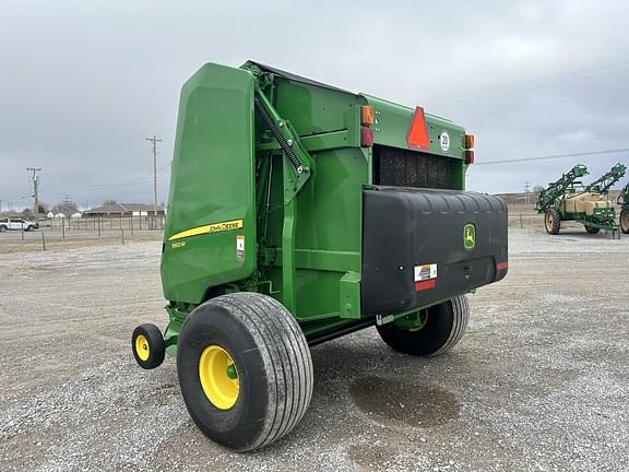 Image of John Deere 560M equipment image 2