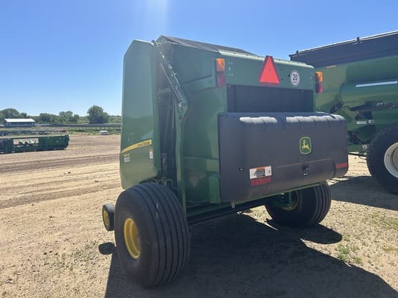 Image of John Deere 560M equipment image 3