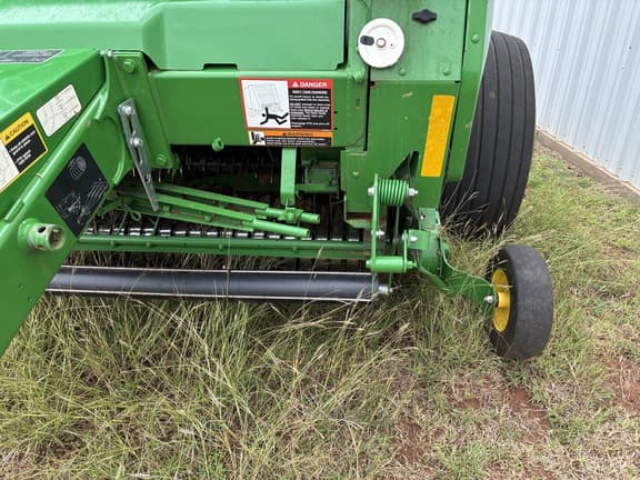 Image of John Deere 560M equipment image 2