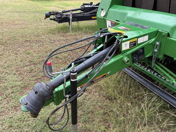 Image of John Deere 560M equipment image 1