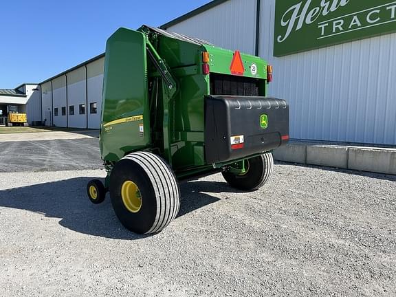 Image of John Deere 560M equipment image 4