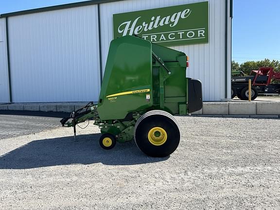 Image of John Deere 560M equipment image 2