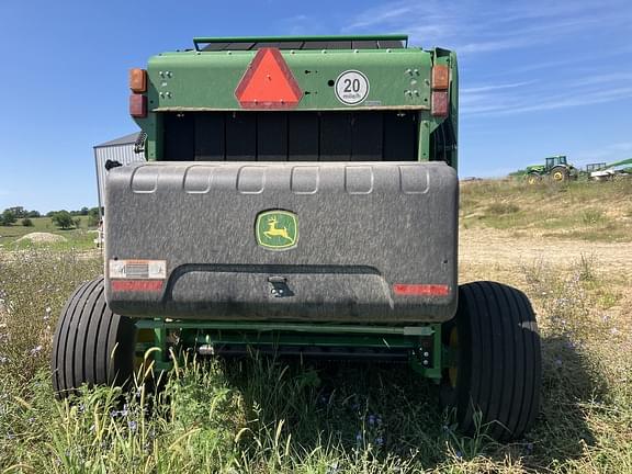 Image of John Deere 560M equipment image 4