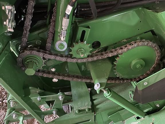 Image of John Deere 560M equipment image 1