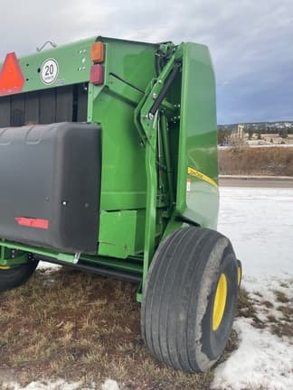 Image of John Deere 560M equipment image 3