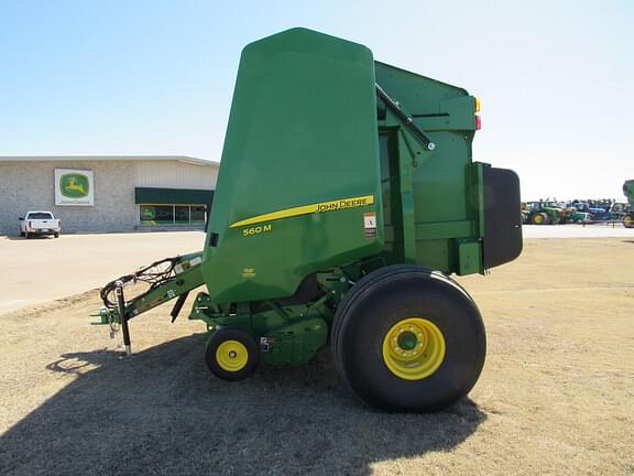 Image of John Deere 560M equipment image 1