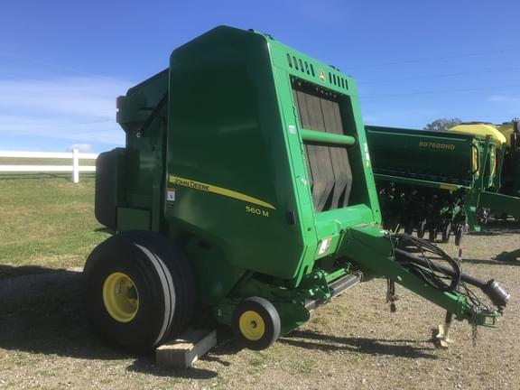 Image of John Deere 560M equipment image 2