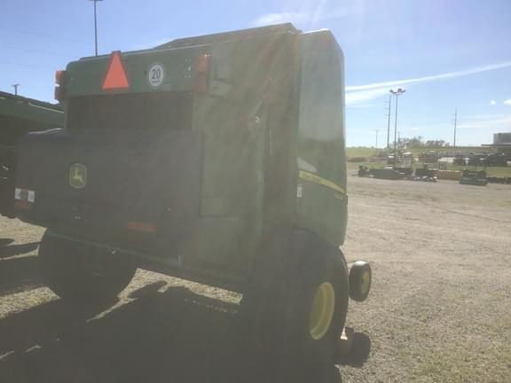 Image of John Deere 560M equipment image 4