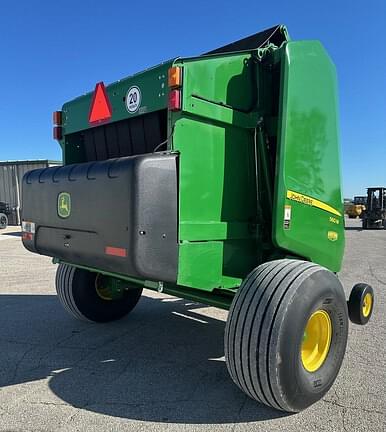 Image of John Deere 560M equipment image 2