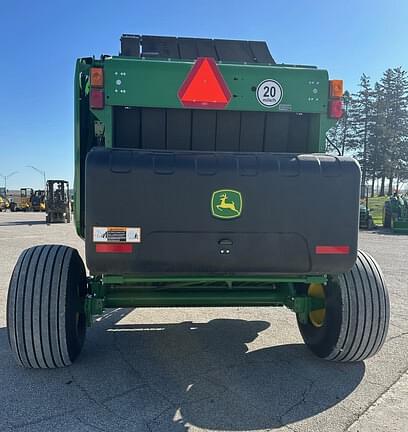 Image of John Deere 560M equipment image 4