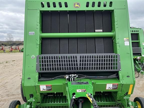 Image of John Deere 560M Silage equipment image 4