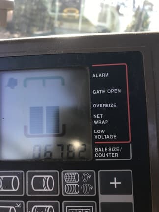 Image of John Deere 560M equipment image 4